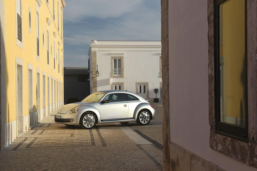  Volkswagen Beetle Spring Drive 2012 года  (фото 6 из 9)
